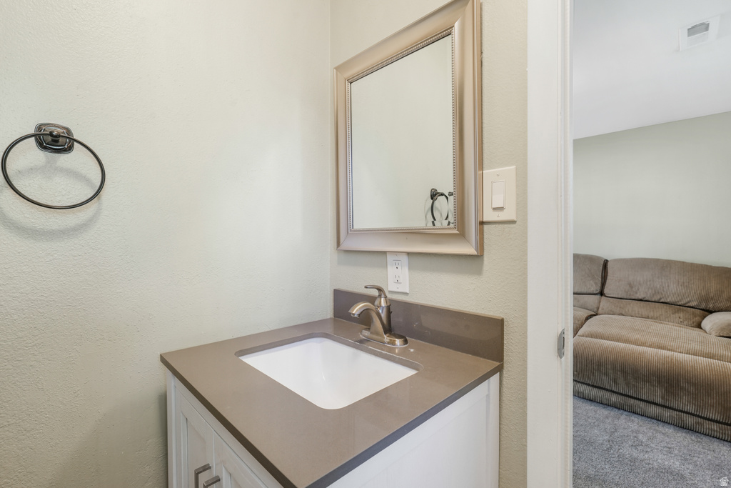 1085 E GROVE CREEK DR Pleasant Grove, UT 84062