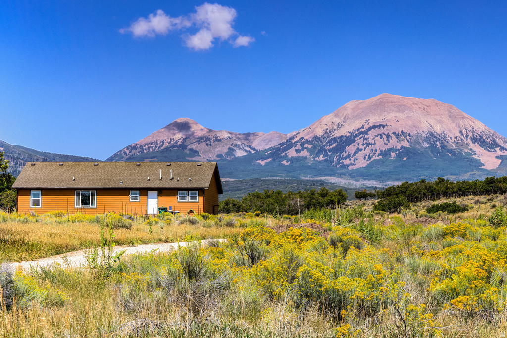 129 DEER CREEK RD #9 La Sal, UT 84530