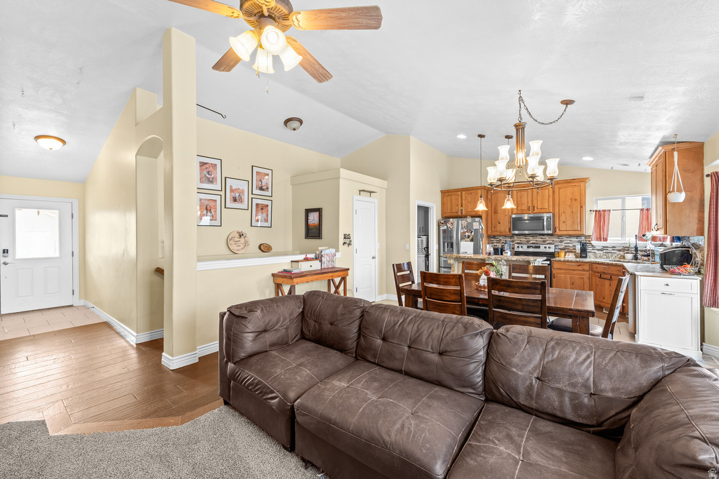 14348 S ARCADIA ROSE LN Herriman, UT 84096