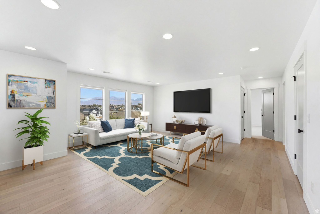 11716 S MEEKS CT South Jordan, UT 84095