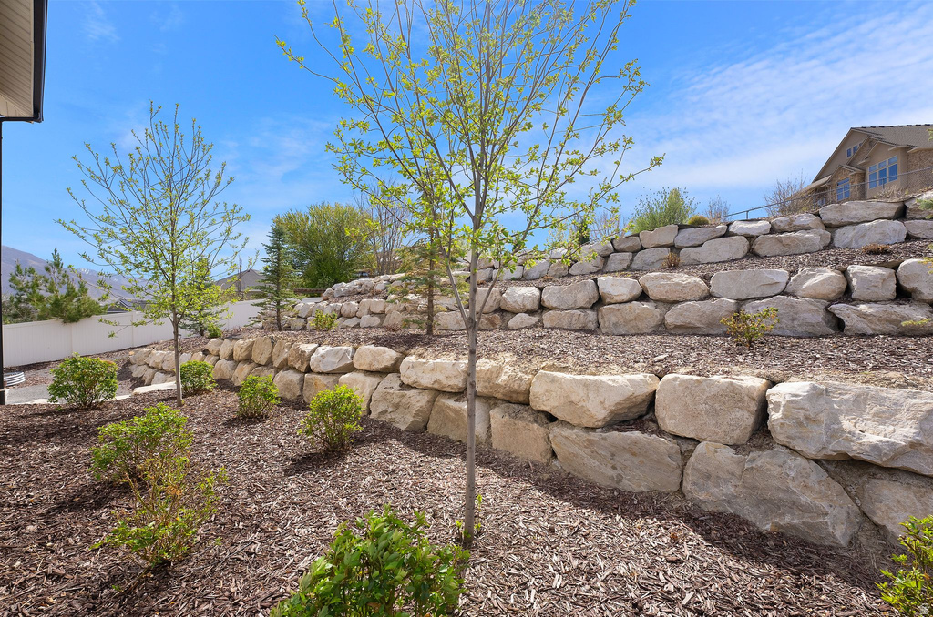 11716 S MEEKS CT South Jordan, UT 84095