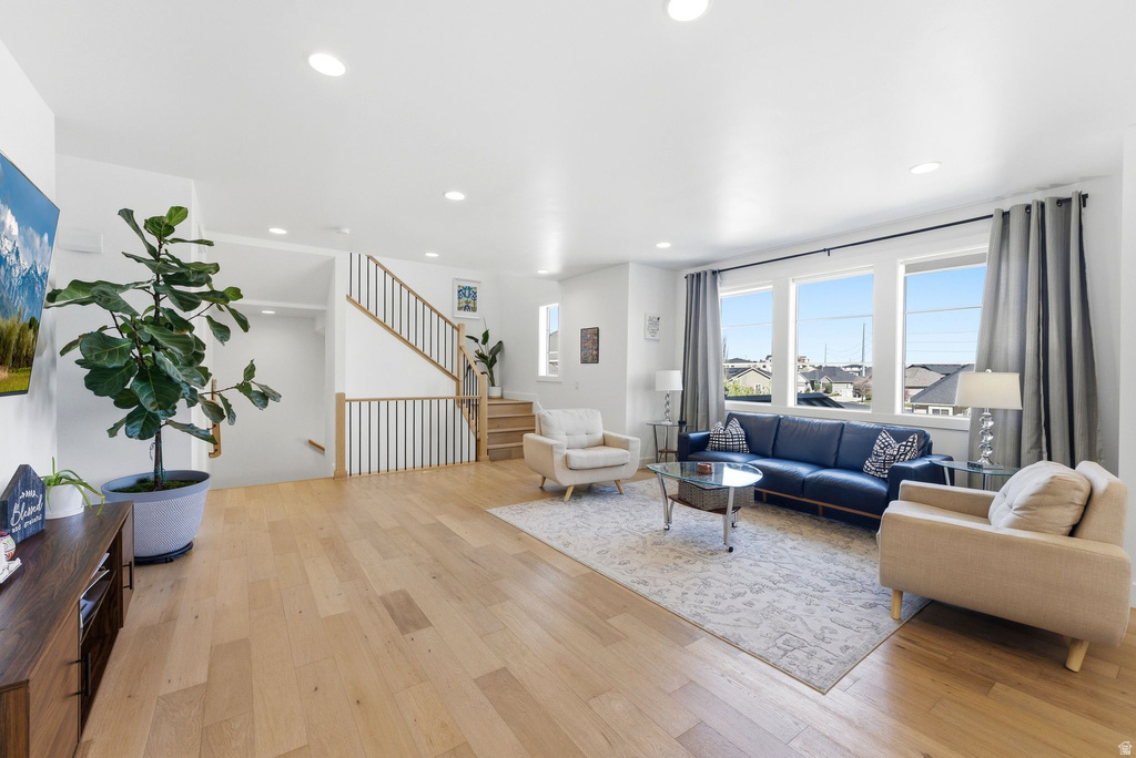 11716 S MEEKS CT South Jordan, UT 84095