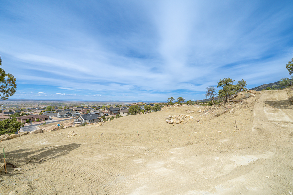 1960 N MAHOGANY CIR Cedar City, UT 84721