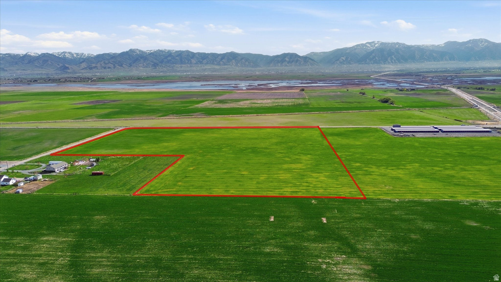 6000 W 1400 N Petersboro, UT 84325