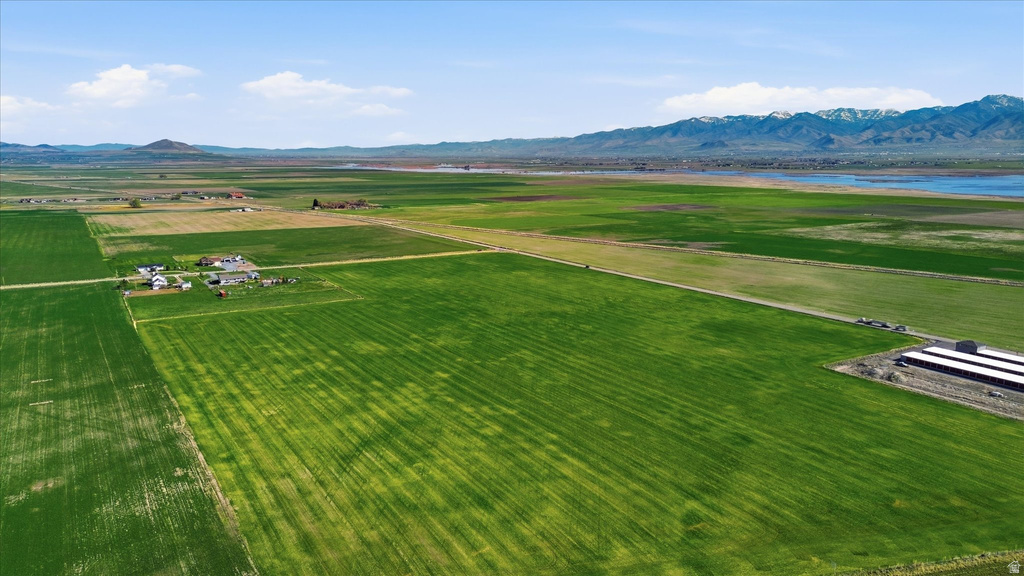 6000 W 1400 N Petersboro, UT 84325