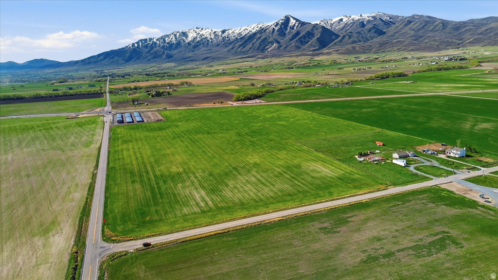 6000 W 1400 N Petersboro, UT 84325