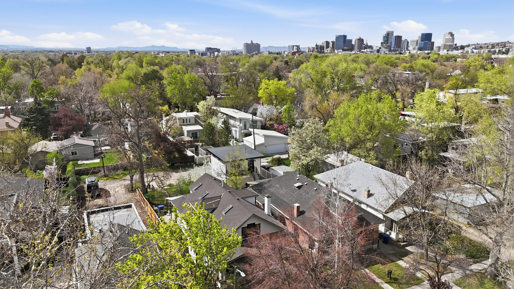 928 S WINDSOR Salt Lake City, UT 84105