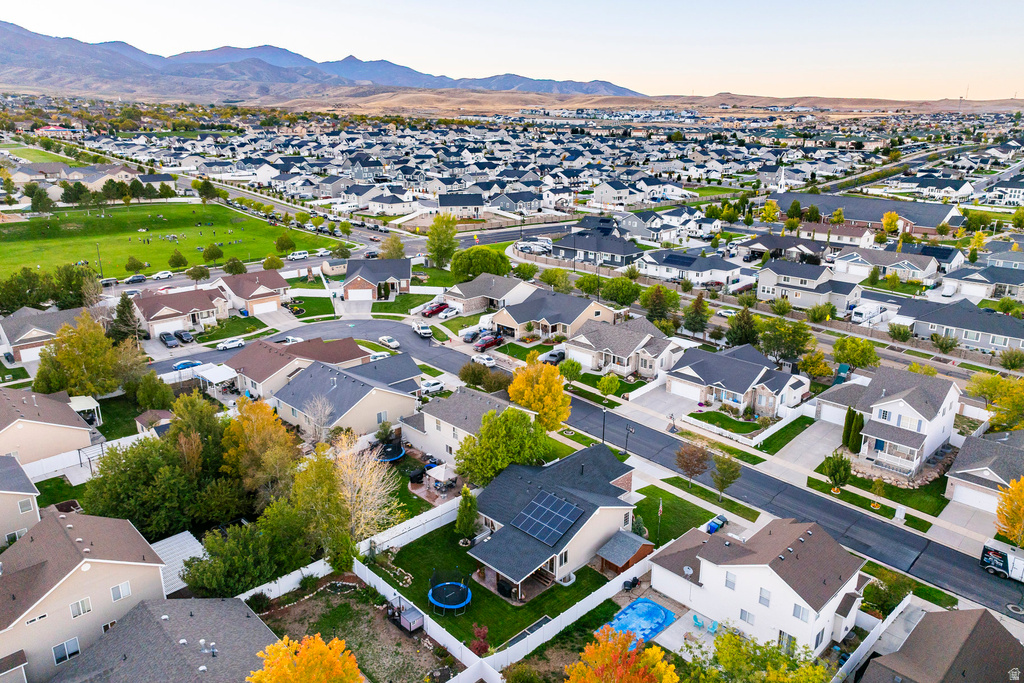 6627 W VALLEY OAK DR West Jordan, UT 84081