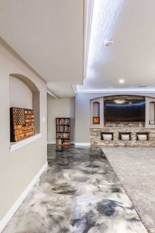 6627 W VALLEY OAK DR West Jordan, UT 84081