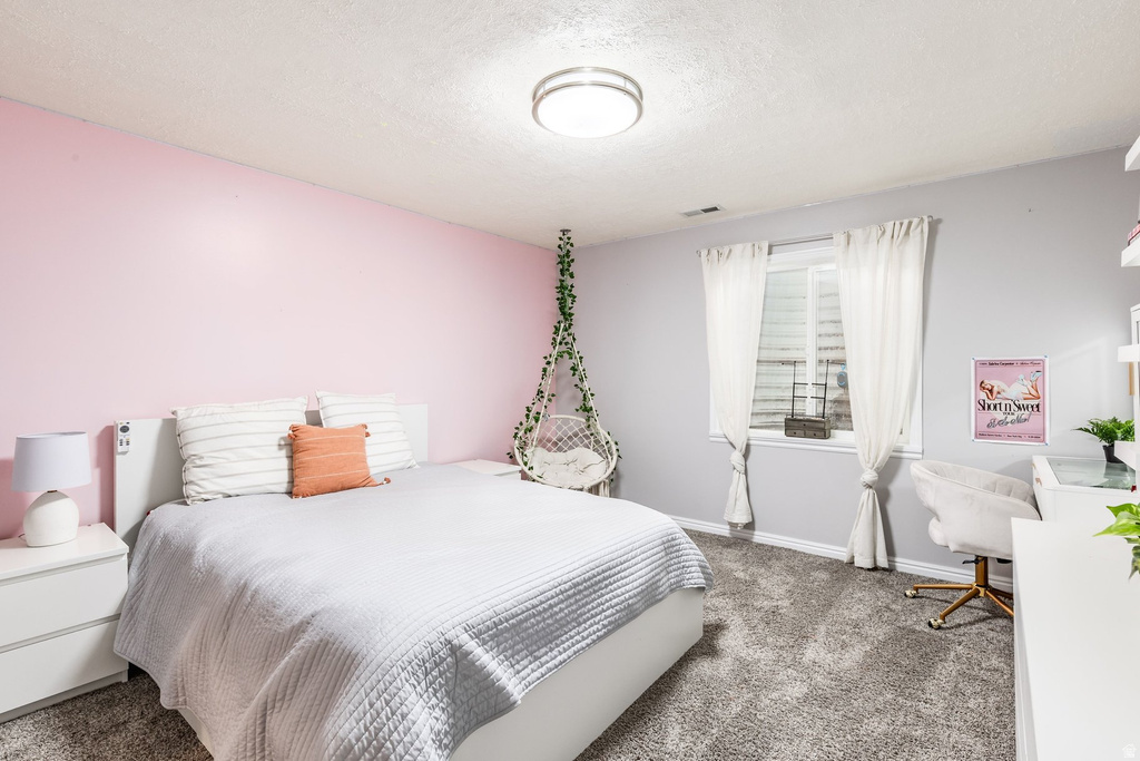 6627 W VALLEY OAK DR West Jordan, UT 84081