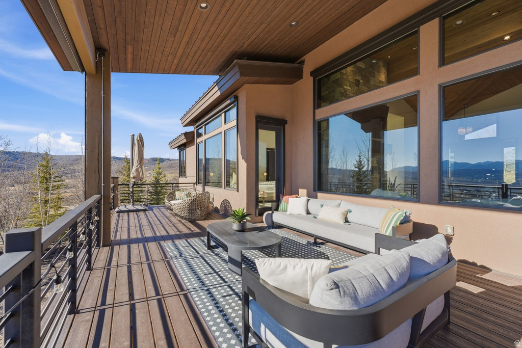 8833 HIGHFIELD RD Park City, UT 84098