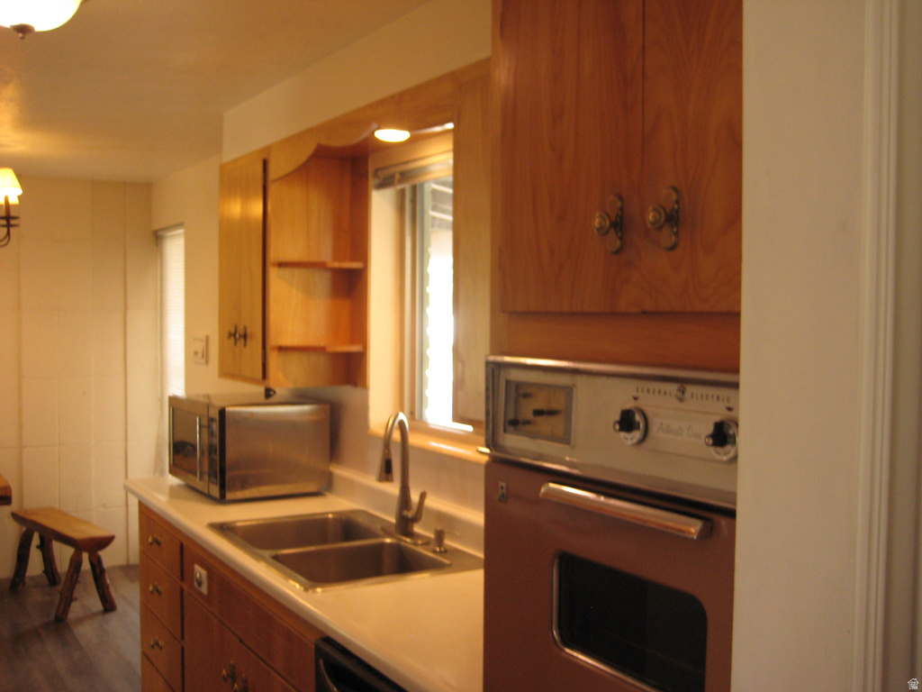 2402 W 5075 S Roy, UT 84067