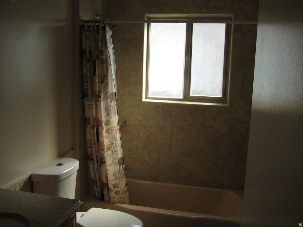 2402 W 5075 S Roy, UT 84067