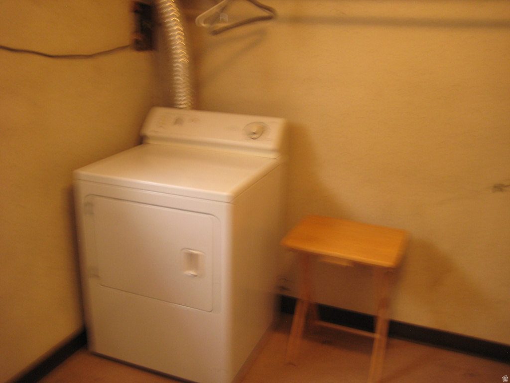 2402 W 5075 S Roy, UT 84067