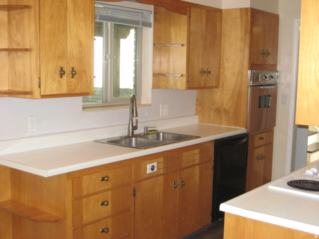 2402 W 5075 S Roy, UT 84067