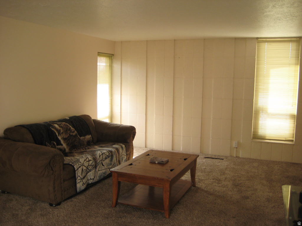 2402 W 5075 S Roy, UT 84067