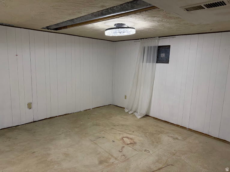 7346 S COTTONWOOD ST Midvale, UT 84047