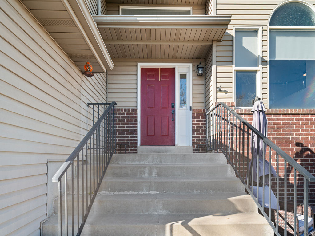 1424 W 1820 S Woods Cross, UT 84087