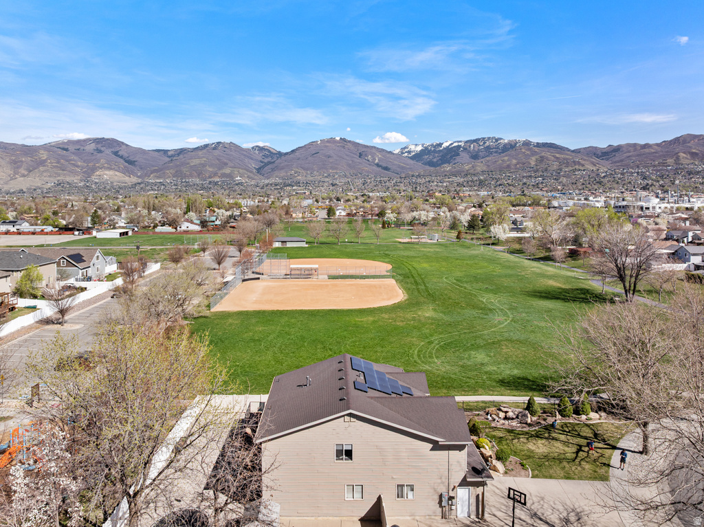 1424 W 1820 S Woods Cross, UT 84087