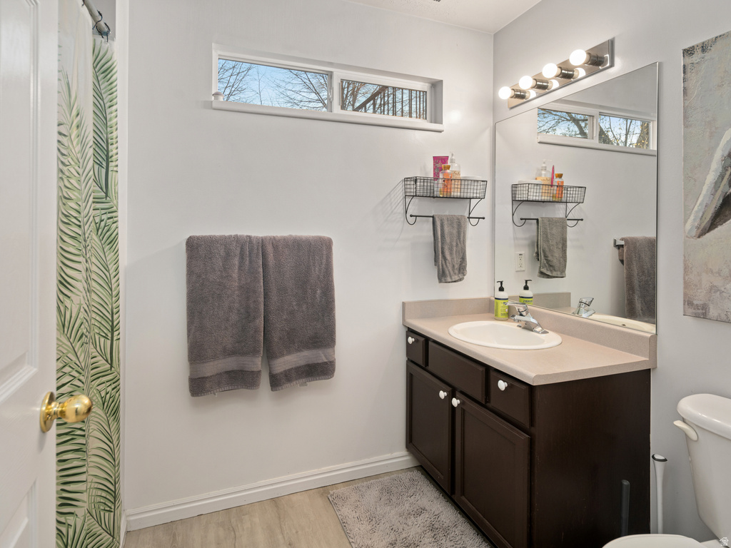 1424 W 1820 S Woods Cross, UT 84087