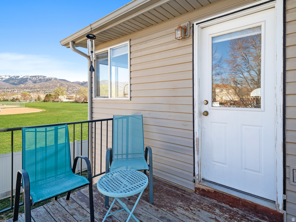 1424 W 1820 S Woods Cross, UT 84087