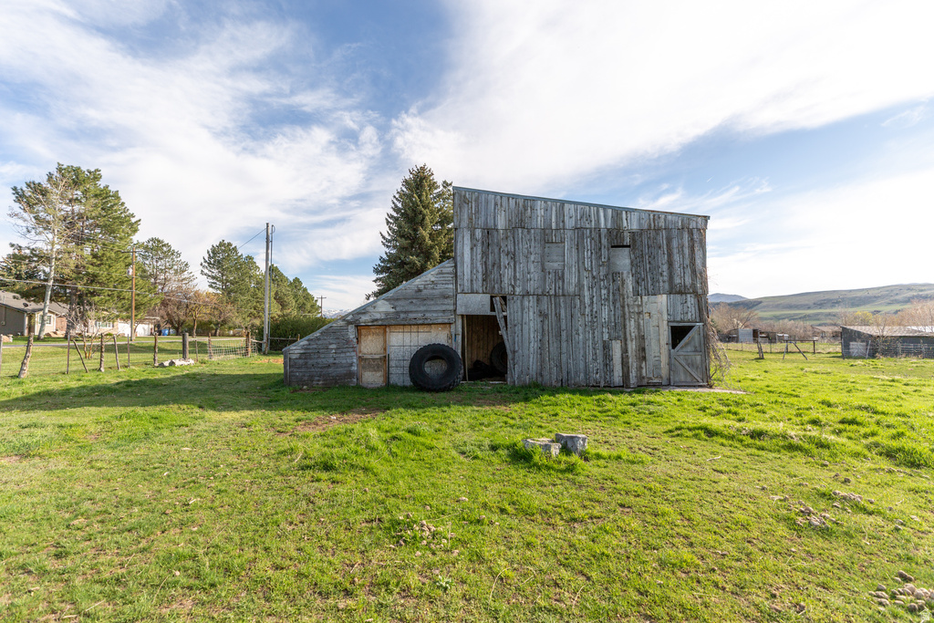 9205 S 100 E Paradise, UT 84328