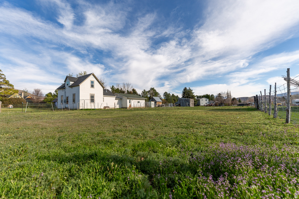 9205 S 100 E Paradise, UT 84328