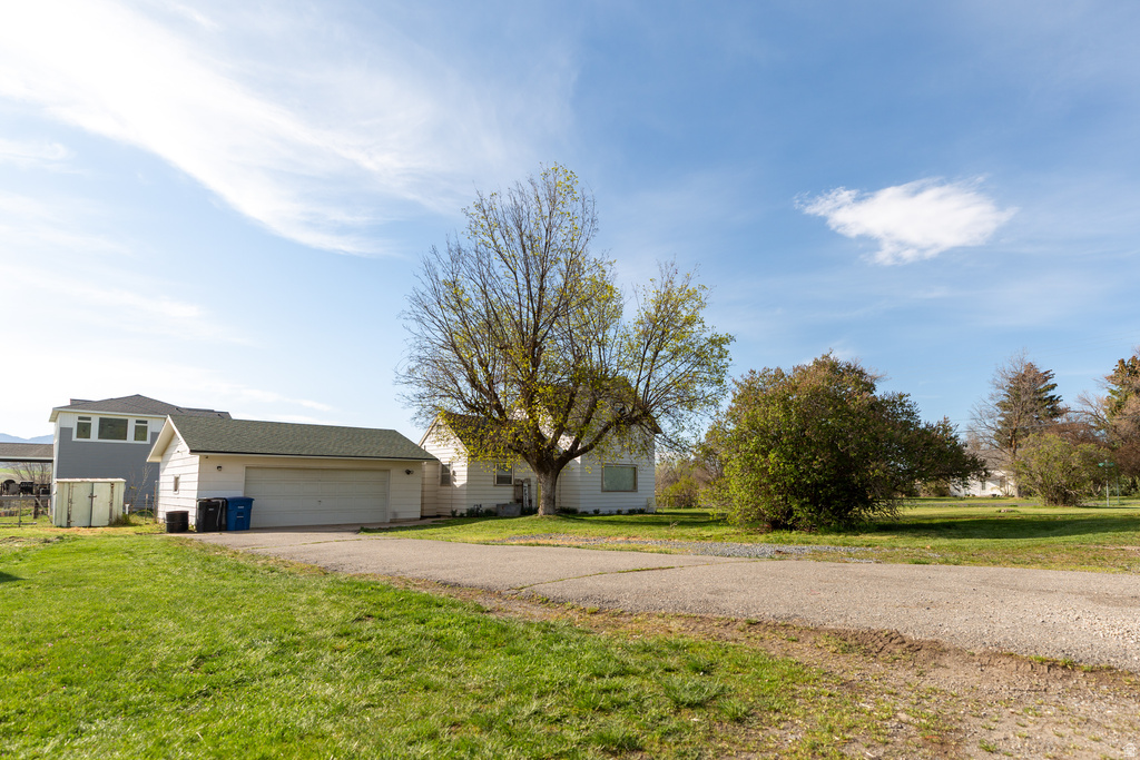 9205 S 100 E Paradise, UT 84328