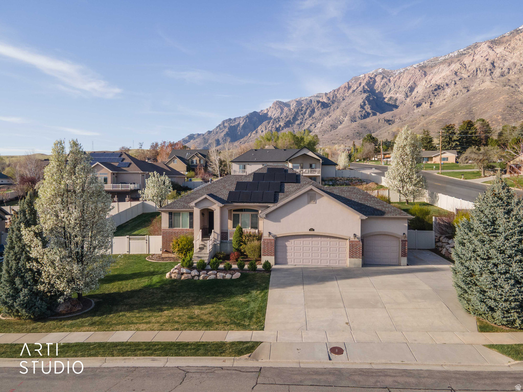 502 W ALDER CREEK DR Pleasant View, UT 84414