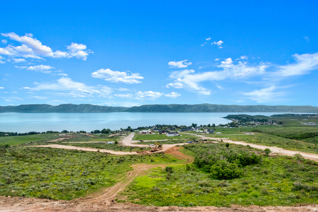 640 W RED TAIL CIRCLE #11 Garden City, UT 84028