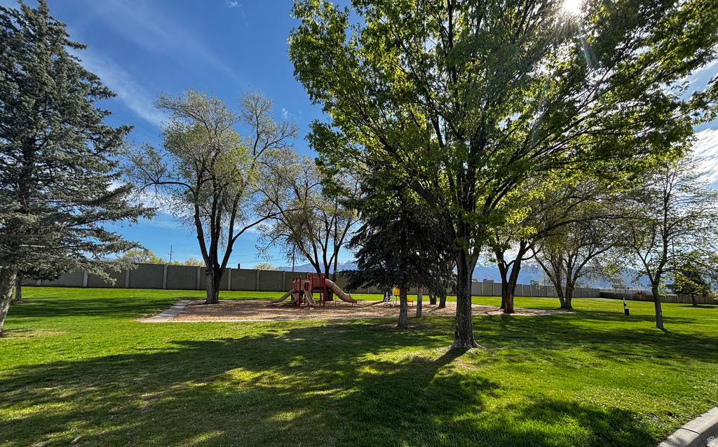 1427 W 1650 N #4 Layton, UT 84041