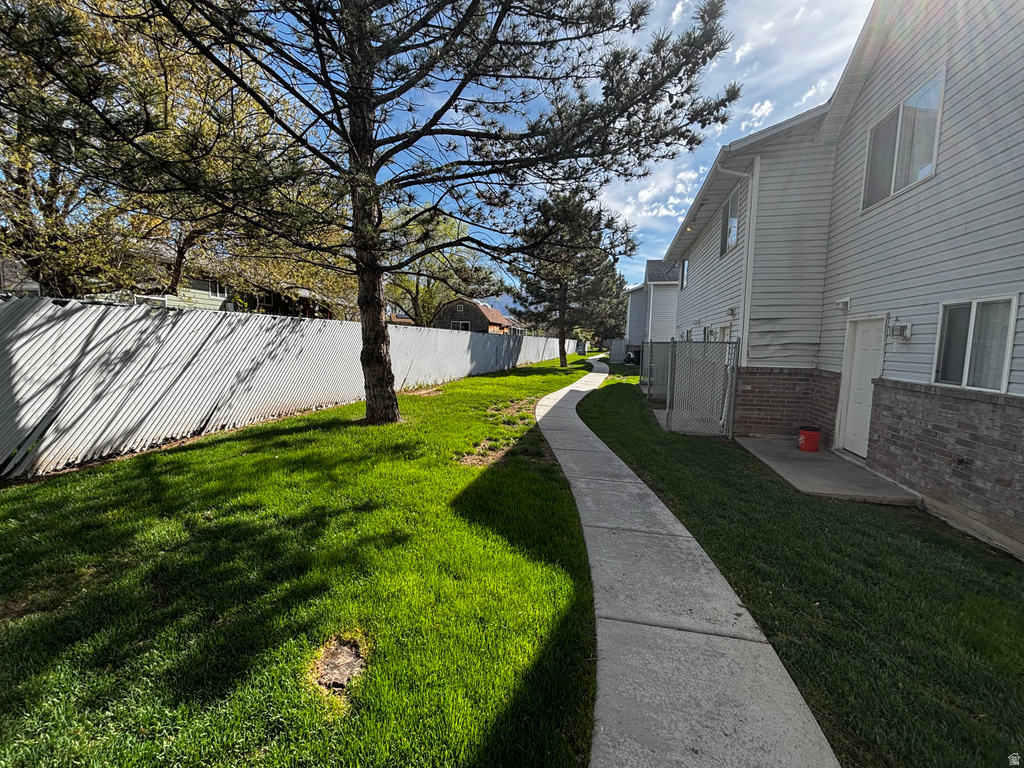 1427 W 1650 N #4 Layton, UT 84041
