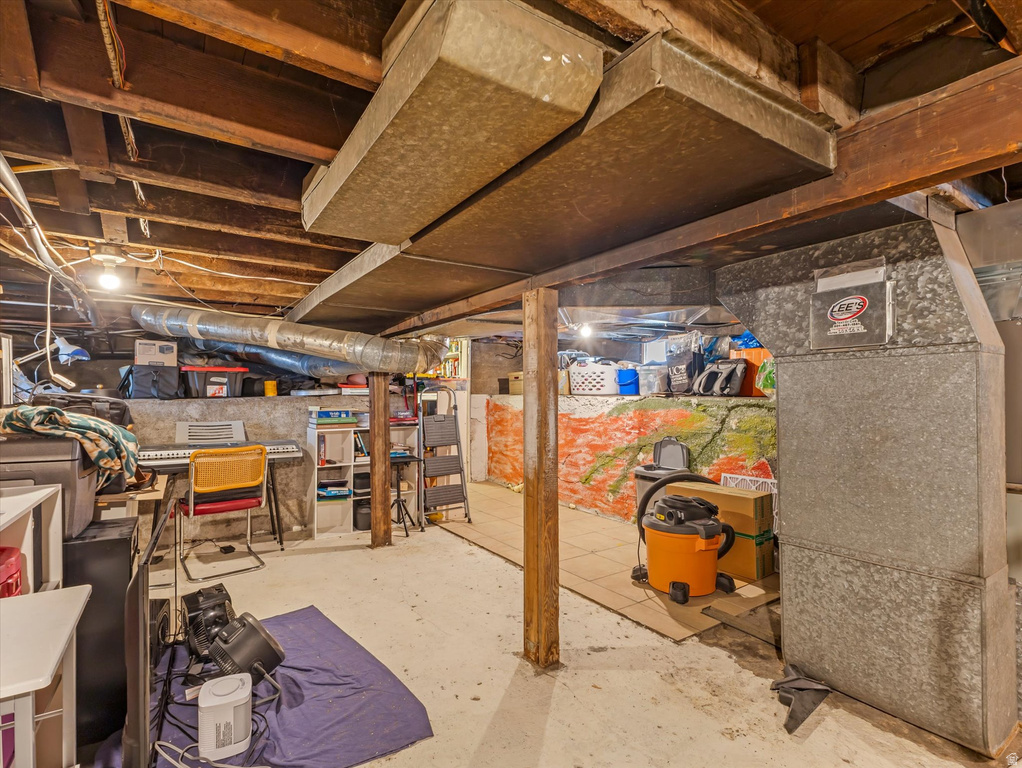 2623 S ELIZABETH ST Salt Lake City, UT 84106