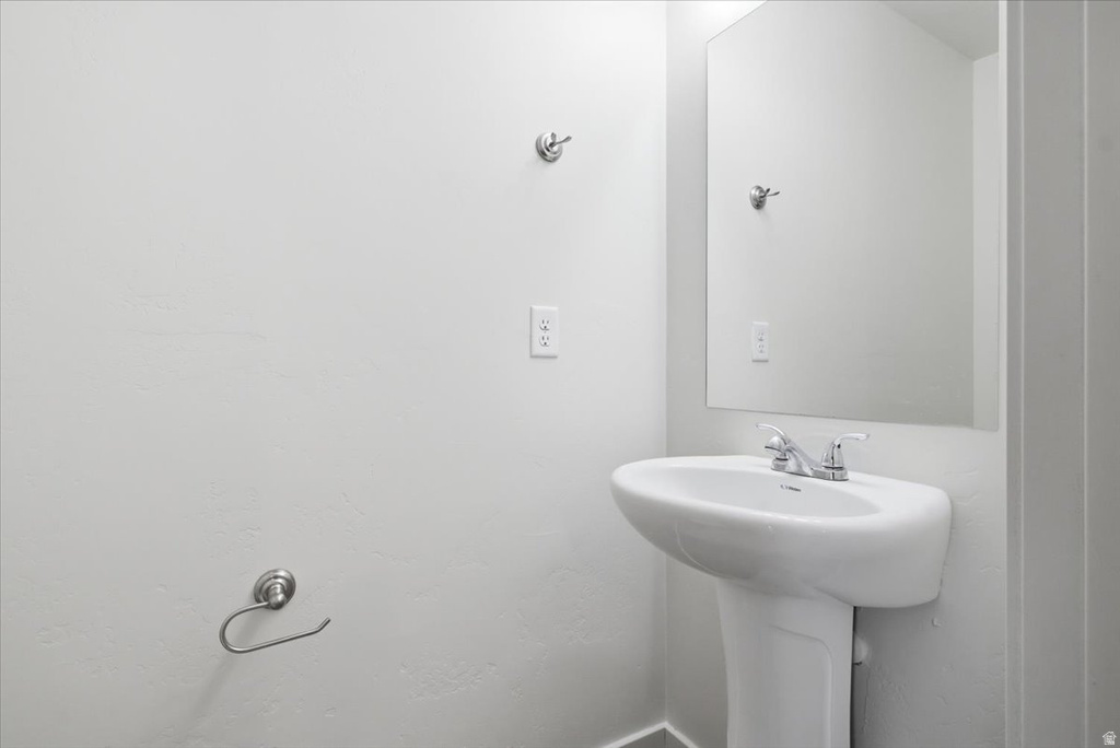 14424 S OAKFIELD WAY Herriman, UT 84096