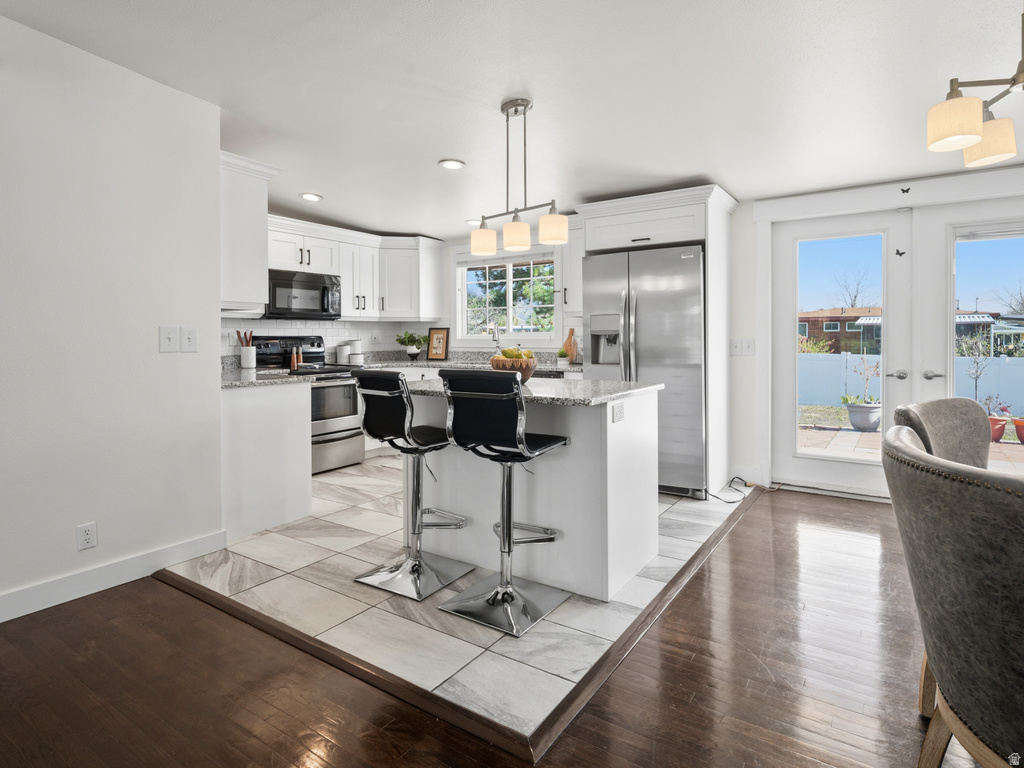 586 E WASATCH DR Layton, UT 84041