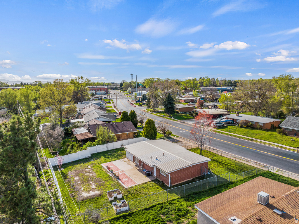 586 E WASATCH DR Layton, UT 84041