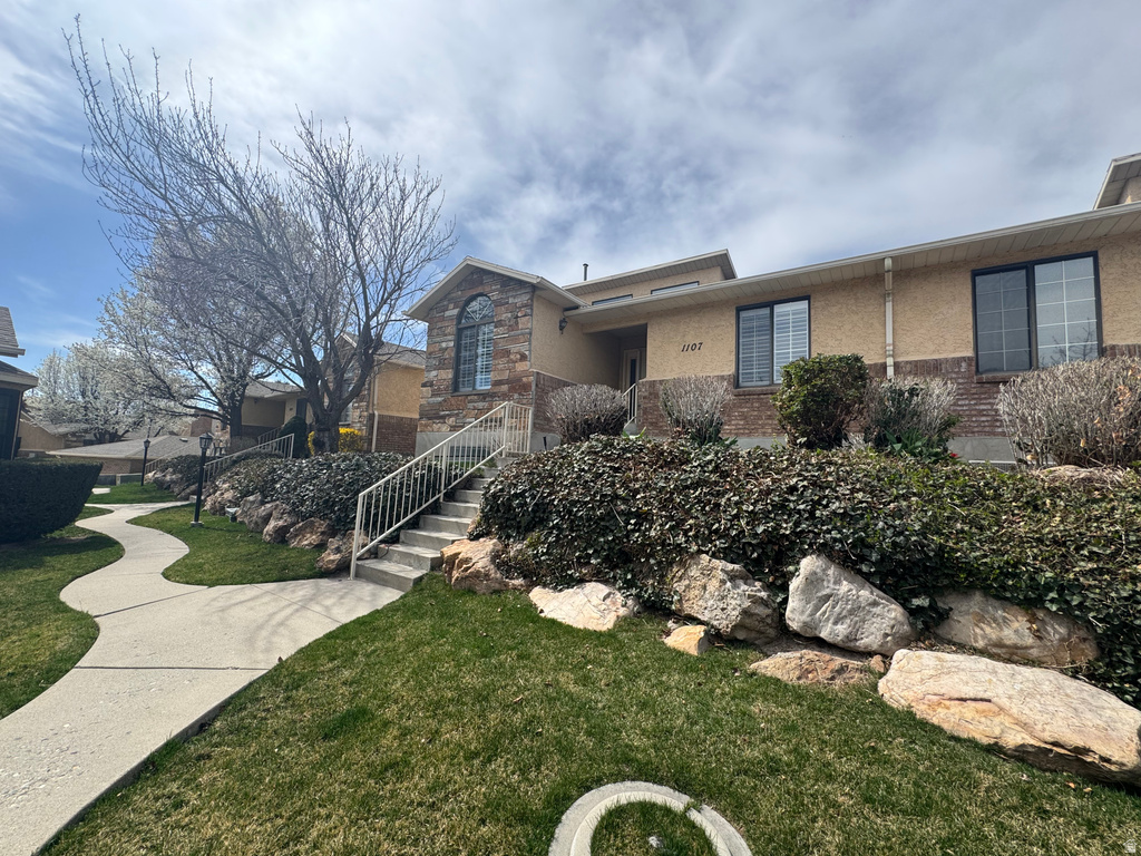 1107 E BRIGADOON CT Holladay, UT 84117