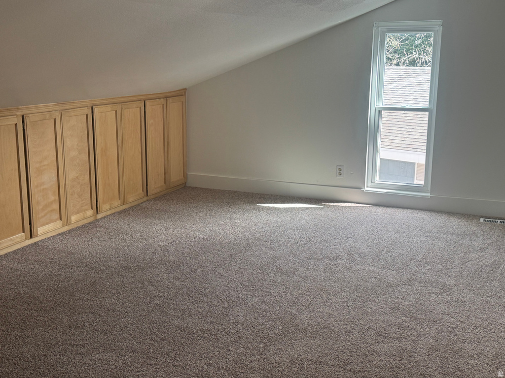 1054 LAMPLIGHTER DR Logan, UT 84321