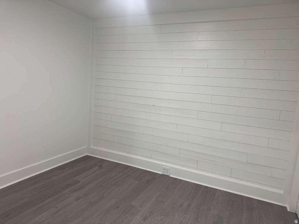 1054 LAMPLIGHTER DR Logan, UT 84321