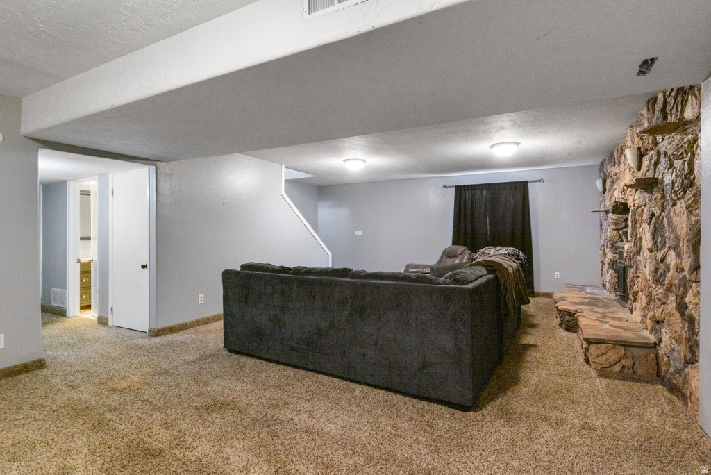 151 S 400 E Hyrum, UT 84319