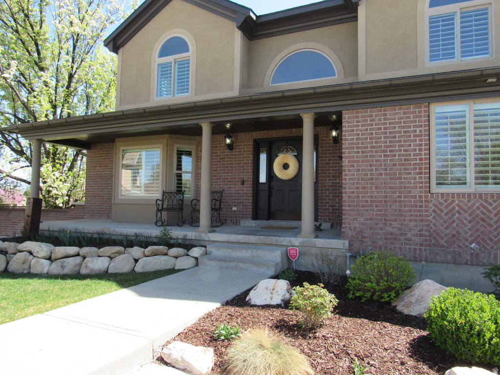 9483 S OVERLEIGH CT South Jordan, UT 84095