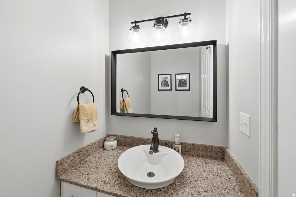 9483 S OVERLEIGH CT South Jordan, UT 84095