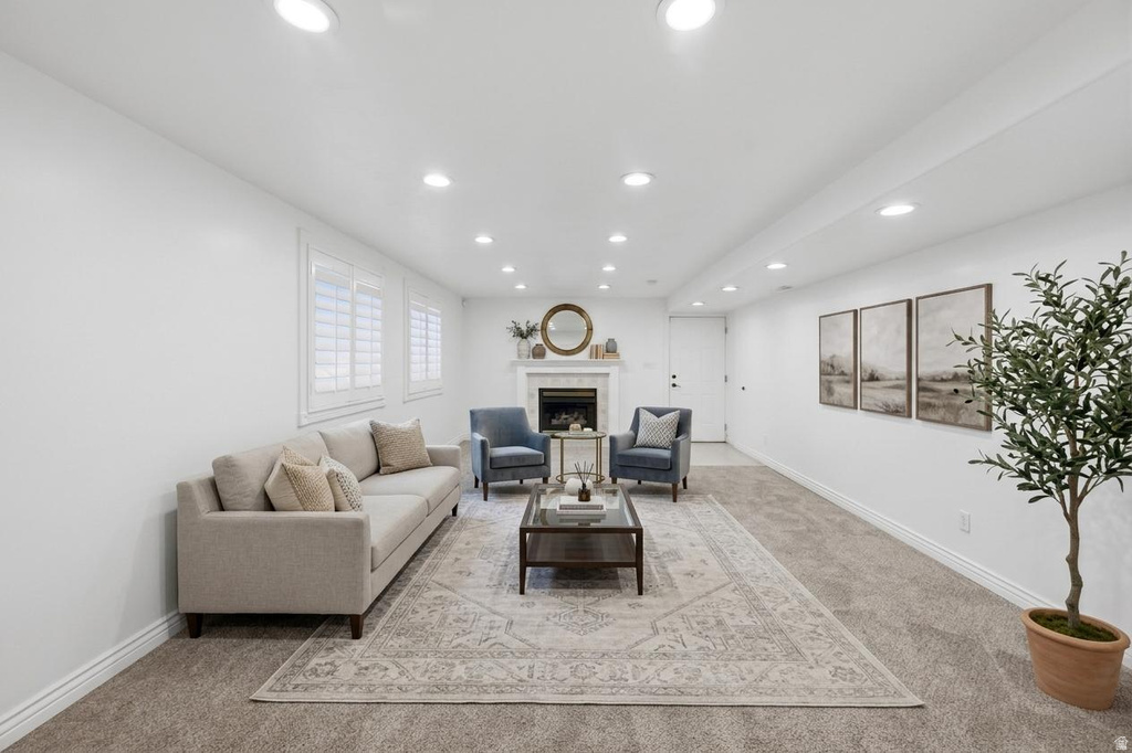 9483 S OVERLEIGH CT South Jordan, UT 84095