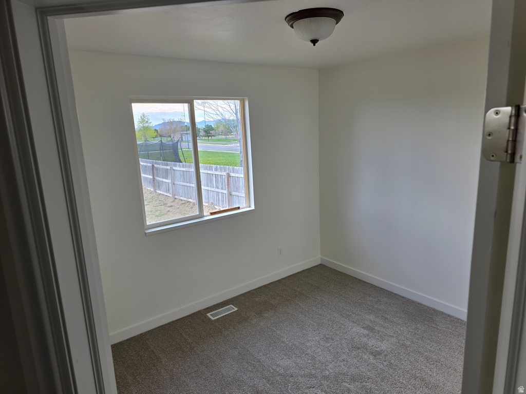 2023 N 1615 W Clinton, UT 84015