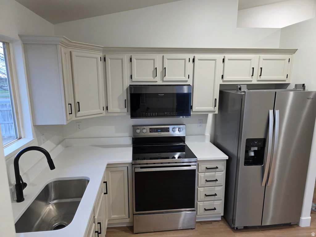 2023 N 1615 W Clinton, UT 84015