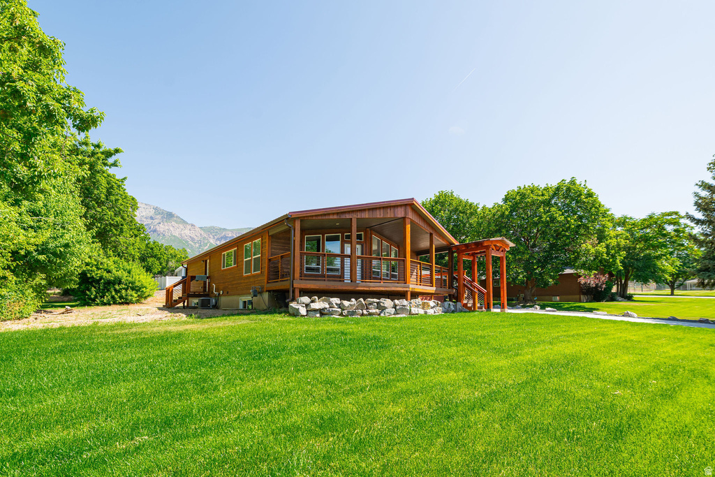 432 E 2700 N North Ogden, UT 84414