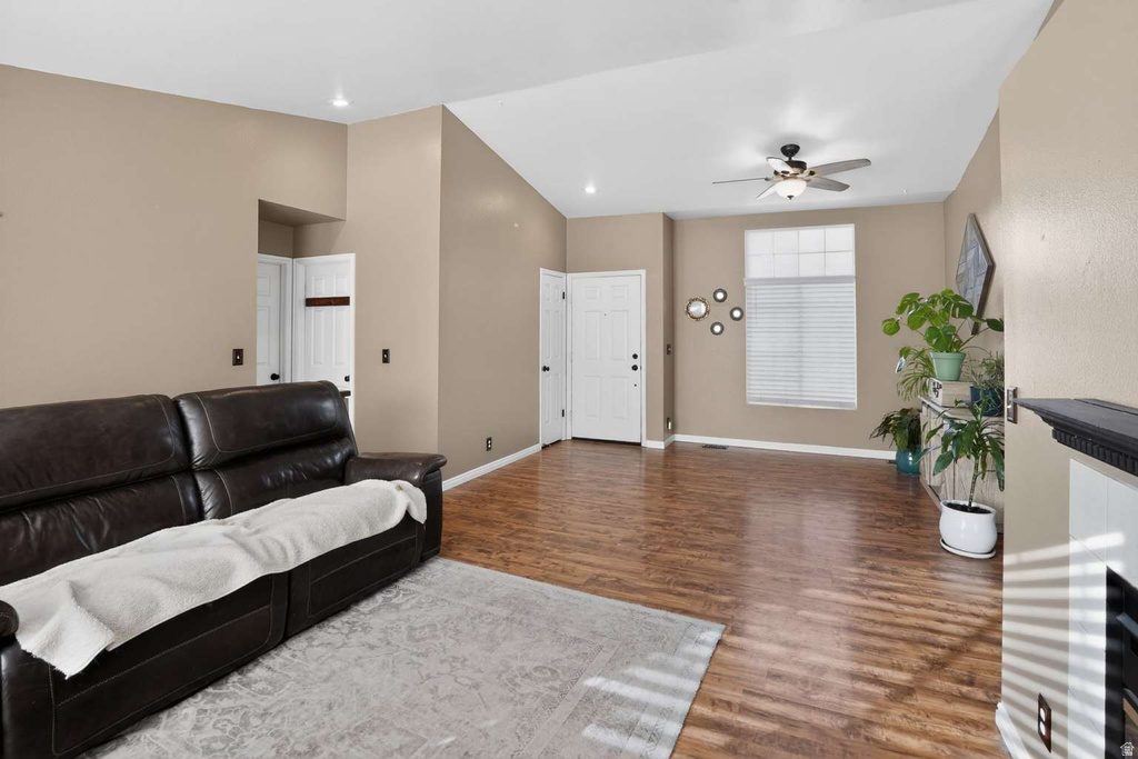 9091 S CRYSTAL VISTA LN West Jordan, UT 84088