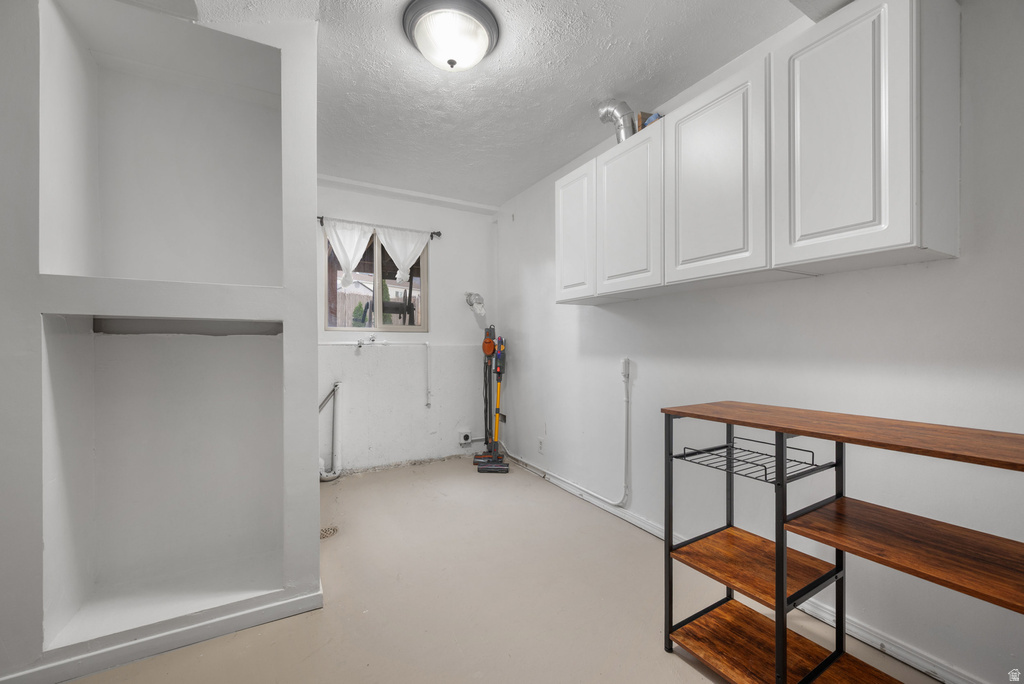 11037 S ROBINSON CIR Sandy, UT 84092