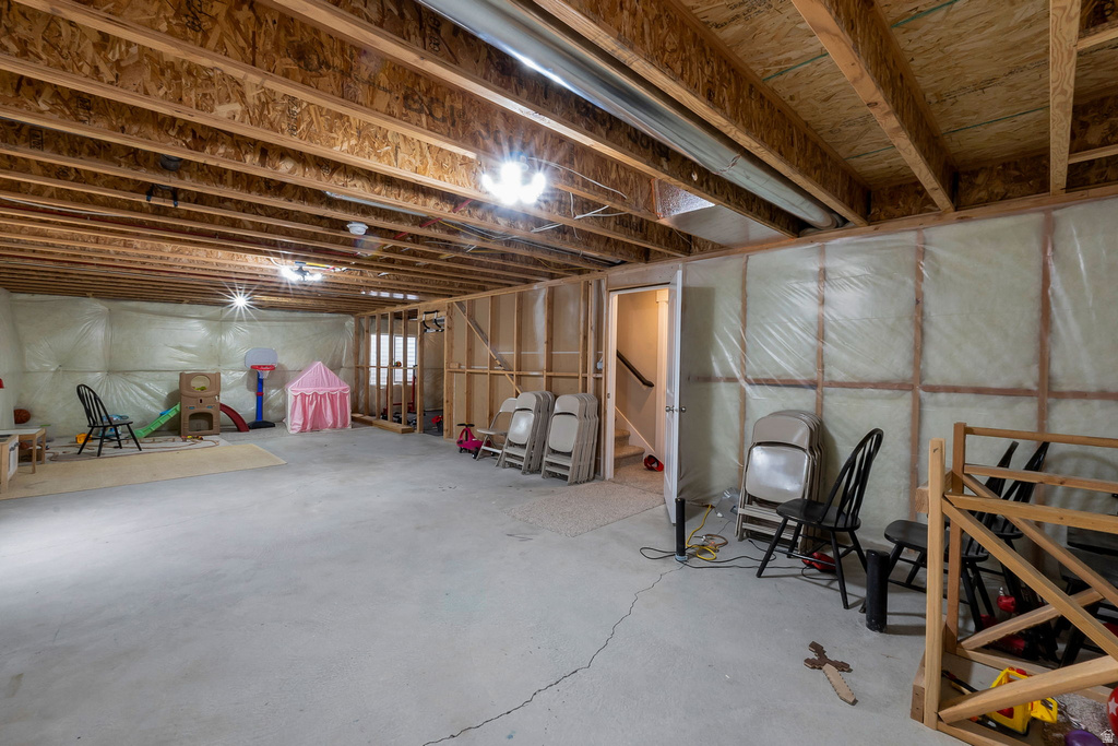 1357 E SKIP ST Eagle Mountain, UT 84005