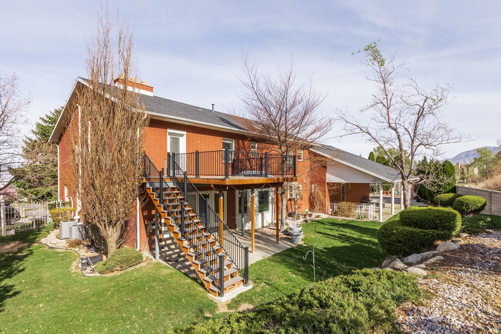 2676 E HILL CLIMB CIR Sandy, UT 84092